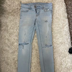 American Eagle skinny jeans- light wash